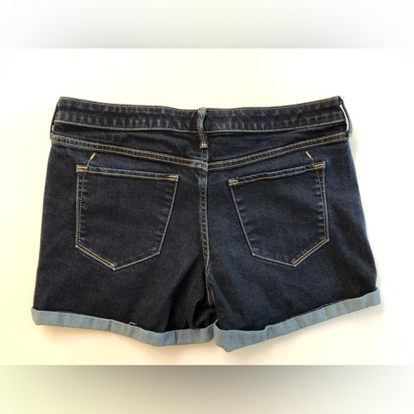 Mossimo Denim Mid Rise Jean Shorts Women's Size 8 - Picture 2 of 5